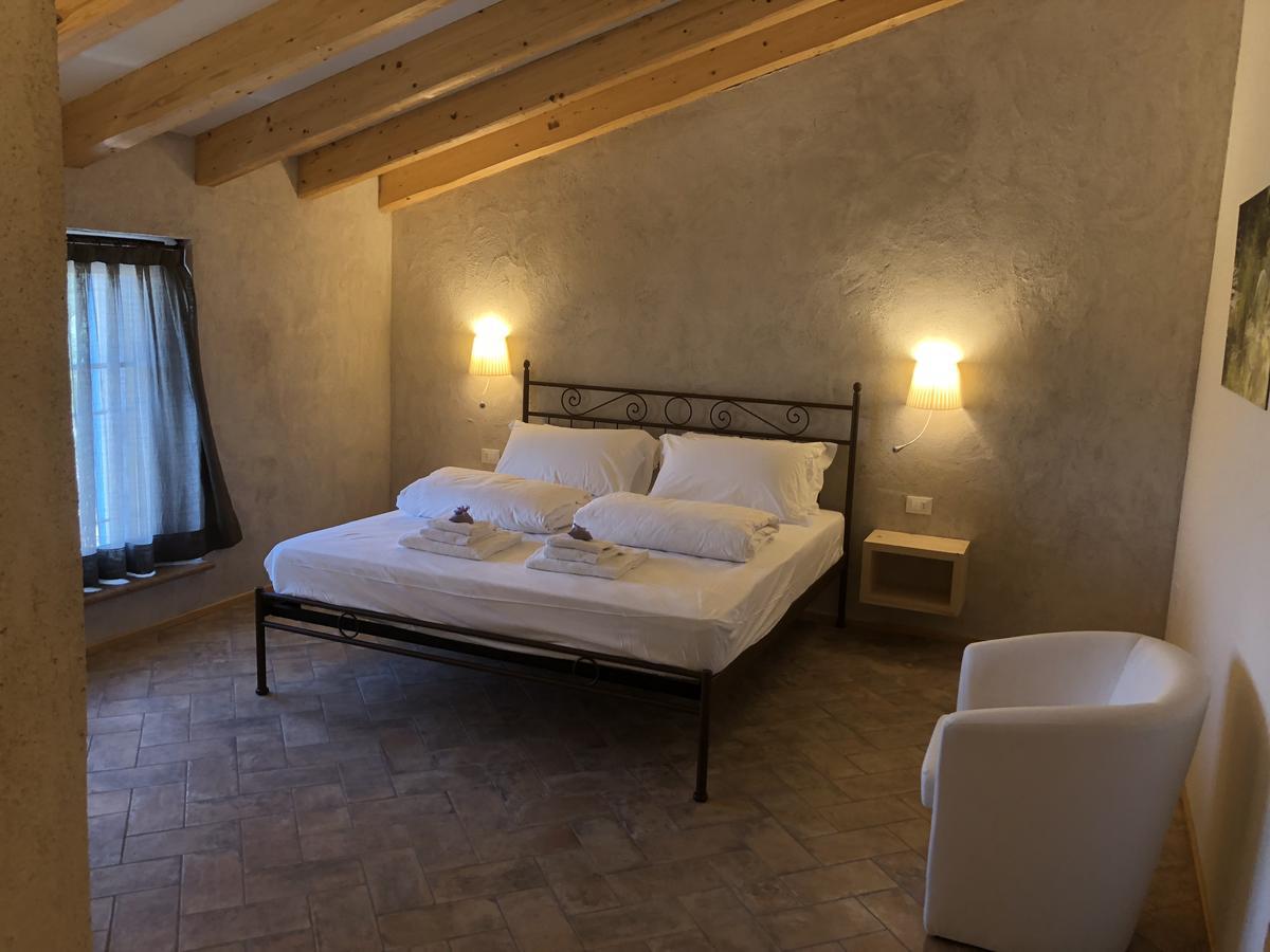 Agriturismo2Laghi Ponti sul Mincio Eksteriør billede